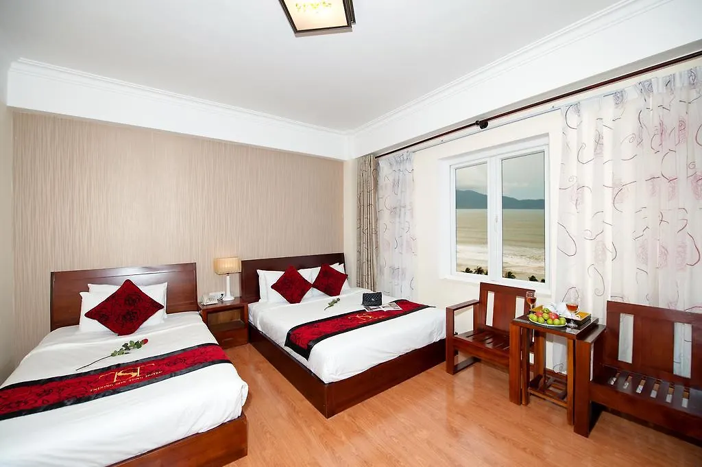 Truong Son Tung 1 - Beautiful Beach Hotel Da Nang 3*,  Vietnam