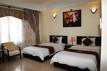 Truong Son Tung 1 - Beautiful Beach Hotel Da Nang