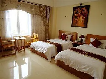 Truong Son Tung 1 - Beautiful Beach Hotel Da Nang