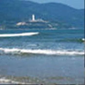 Truong Son Tung 1 - Beautiful Beach Hotel Da Nang