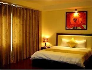Truong Son Tung 1 - Beautiful Beach Hotel Da Nang